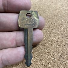 VINTAGE FORD VEHICLE KEY - STAR HFD10 (o) picture