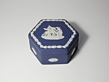 VINTAGE WEDGWOOD ENGLAND JASPERWARE COBALT DARK BLUE HEXAGONAL TRINKET BOX picture