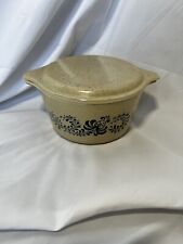 Vintage Pyrex 473 Homestead Round Casserole Dish with Lid picture