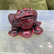 Toad Frog Lucky Money Red Resin Figure picture