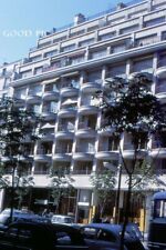 #SM20- b Vintage 35mm Slide Photo- Building in Paris France - 1967 picture
