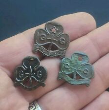 3 x Girl Guides Vintage Badges Trefoil, Collectable, Metal Detecting Find picture