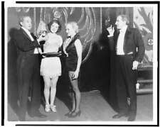 Photo:Howard Thurston, magician, 1900's,magic trick, picture