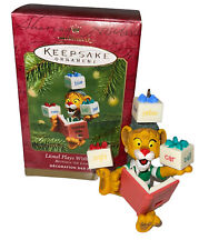 Hallmark Keepsake Ornament Lionel Plays With Words 2001 Between the Lions PBS picture