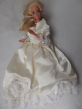Vtg 1986 blonde Barbie Doll Wedding Dress veil lace bow pearl necklace picture