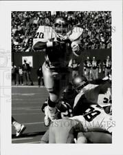Press Photo Notre Dame TB scores a TD for a win against Navy in football game picture