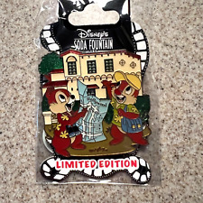 DSF DSSH Chip & Dale Sightseeing Star Homes Pin LE 300 2011 picture