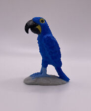 Yowie Lears Macaw Colors Animal Kingdom Collection Bird Figure Brazilian Parrot picture