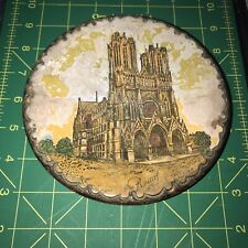 RARE Antique REIMS CATHEDRAL FRANCE SOUVENIR PAINTING ON WOOD 6” Round picture