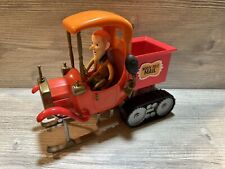 SANTA IS CLAUS COMING TO TOWN 2004  Memory Lane Mail Truck Collectible *Details* picture