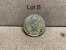 U.S. Army Enlisted Mans Uniform Cap Badge 1920s, 1930s, w/h Back Clasp (Lot B) picture