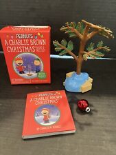 Peanuts A Charlie Brown Christmas Mini Book & Tree Kit With Music Complete picture