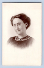 RPPC 1909. WOMAN WITH ONE EYE, SPECIAL GLASSES. POSTCARD. JB9* picture