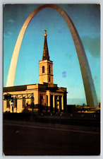 Postcard Gateway Arch & The Old Cathedral St.Louis MO. Posted picture