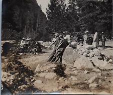 USA, California, Yosemite, Visitors by the Lake, Vintage Print, ca.1910 Print  picture
