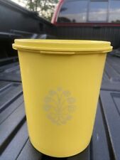 VINTAGE TUPPERWARE YELLOW CANISTER 809-5 WITH LID 810-5 @@@@@@@@@@@@@@@@@@@@@@@@ picture