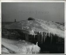 1957 Press Photo Ice on top of Lake Michigan - mja41913 picture