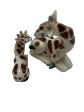Vintage Minature GIRAFEE Figurines Mom Baby Set Two Zoo Animals picture