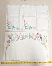 Vintage Set of 5 PLACEMATS 2 Napkins Embroidered  Handmade Floral 7pcs picture