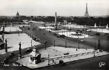 VINTAGE POSTCARD c. 1925 PLACE DEL LA CONCORDIA PARIS EIFFEL IN REAR REAL PHOTO picture