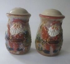 Old World Rustic Santa Claus Christmas Holiday Salt & Pepper Shakers Brown  - 3