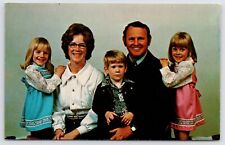 Wheaton IL Wooten Family, Missionaries to the Portuguese~Prayer Card 1960s PC picture