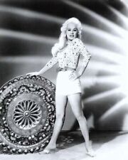 Mamie Van Doren full body pose in white shorts 1950's pin-up 8x10 inch photo picture