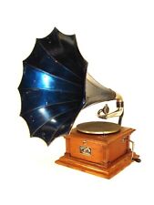 Victor III Phonograph - EX. picture