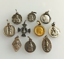 Mama-Estelle 10 Antique Small Religious Medals Metal And Silver Lot 5 picture