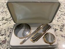 Vtg Stratton England Mirror Compact, Aspirin Compact, Pen and Comb Set picture