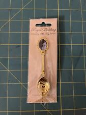 Prince Harry And Meghan Markle Royal Wedding Commemorative Spoon May 2018 Gold picture