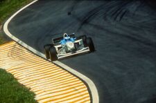 Ukyo KATAYAMA. Tyrrell Yamaha. 1996 GP Brazil. Vintage F1 Slide Slide S1054 picture
