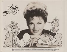 HOLLYWOOD BEAUTY JUDY GARLAND STYLISH POSE CARTOONS PORTRAIT 1962 ORIG Photo C33 picture