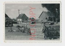 Photo - Wk 2 - Poland Panzereinheit Kolone IN One Village #23 picture