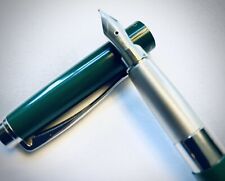 Pelikan P570 Celebry Green Fountain Pen - Med Stainless Nib & 10 Ink Cartridges picture