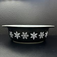 Vintage Pyrex 043 Black Snowflake 1.5 Quart Oval Casserole Dish picture