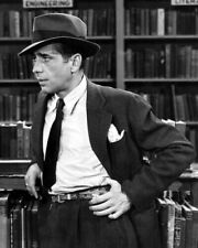 Humphrey Bogart cool as Philip Marlowe The Big Sleep in library 8x10 photo picture