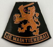 Vintage Dutch Netherlands East Indies Army Sleeve Shield Je Maintiendrai Lion picture