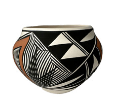 Native American Acoma Pueblo Hand Made and Decorated Pot Signed Sal picture