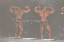 IRON MEN Bodybuilders MUSCLE Guys COLOR FOUND PHOTO Vintage ORIGINAL 96 29 O picture