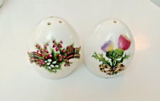 VINTAGE SANDFORD BONE CHINA ENGLAND THISTLE RED WHITE BERRY SALT PEPPER SHAKERS picture