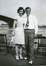 Z176 Original Vtg Photo COUPLE OF ON BOAT ON A WINDY DAY c 1940's picture
