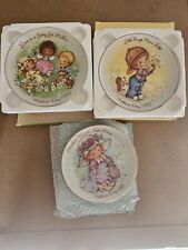 Vintage Avon Mothers Day Collectible Plates (Lot of 3) 4” Plates 1981, 82, & 83  picture