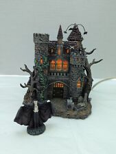 Dracula’s Castle by Hawthorne Universal Studios Monsters Village Collection  picture