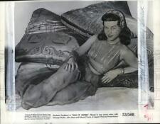 1954 Press Photo Actress Paulette Goddard in 