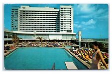 Postcard The Fabulous Deauville Hotel, Miami Beach FL large swimming pool D124 picture