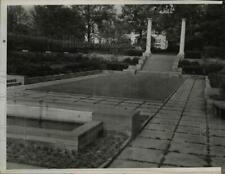 1940 Press Photo Greek Gardens at Rockefeller Park - cva91796 picture