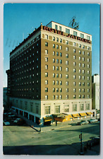 Vintage Postcard KS Topeka Hotel Jayhawk c1959 50s Cars Chrome ~4989 picture