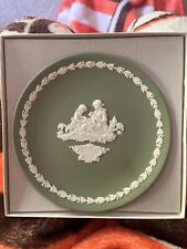 Wedgwood England Jasperware Mother Plate 72 Mother & Daughter Collectors picture