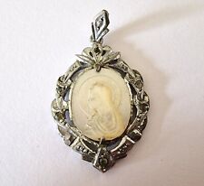 ANTIQUE VIRGIN PRAYING MEDAL. SILVER, MOP AND CRYSTAL. SPAIN, 20s picture